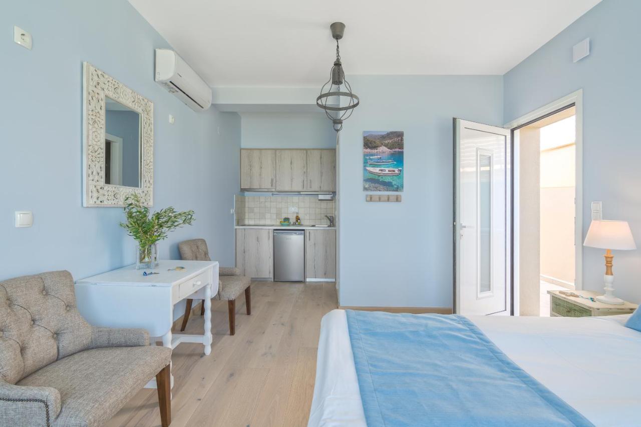 Celestine Suites Kolimvarion Bagian luar foto